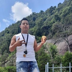 Meet your Posher, Martin